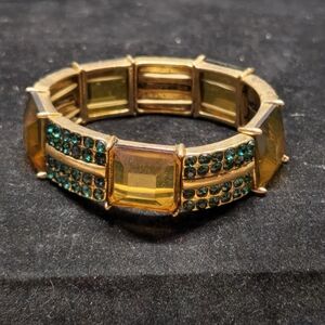 Vintage Mid-Century Amber & Green Rhinestone Gold Tone Stretch Bracelet